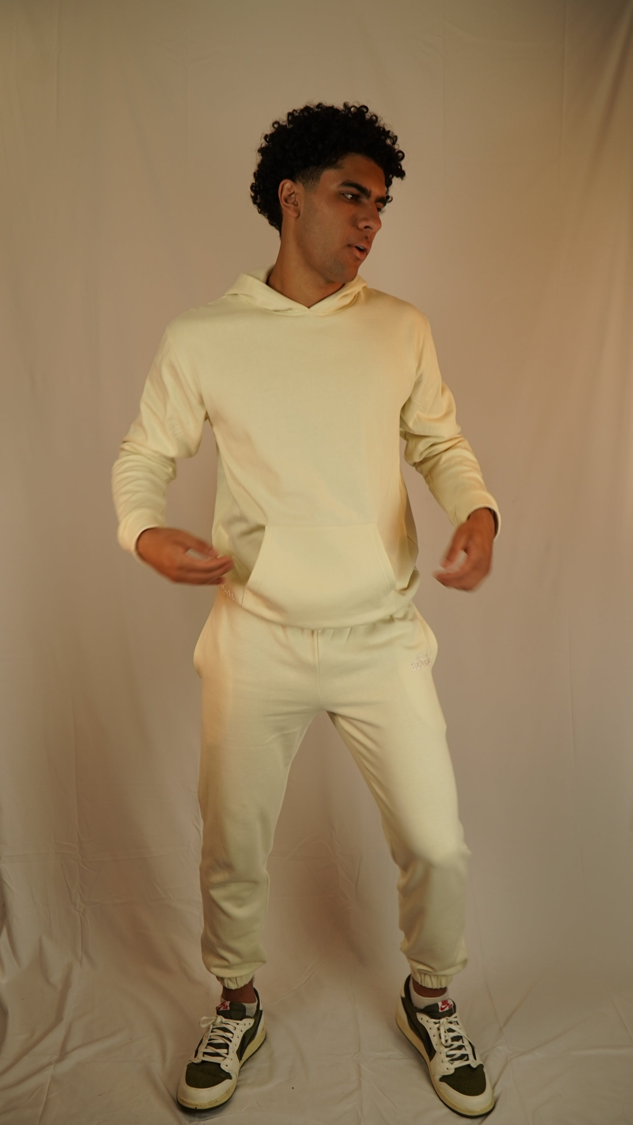 Daily Essentials Bone White Cropped Sweatpants