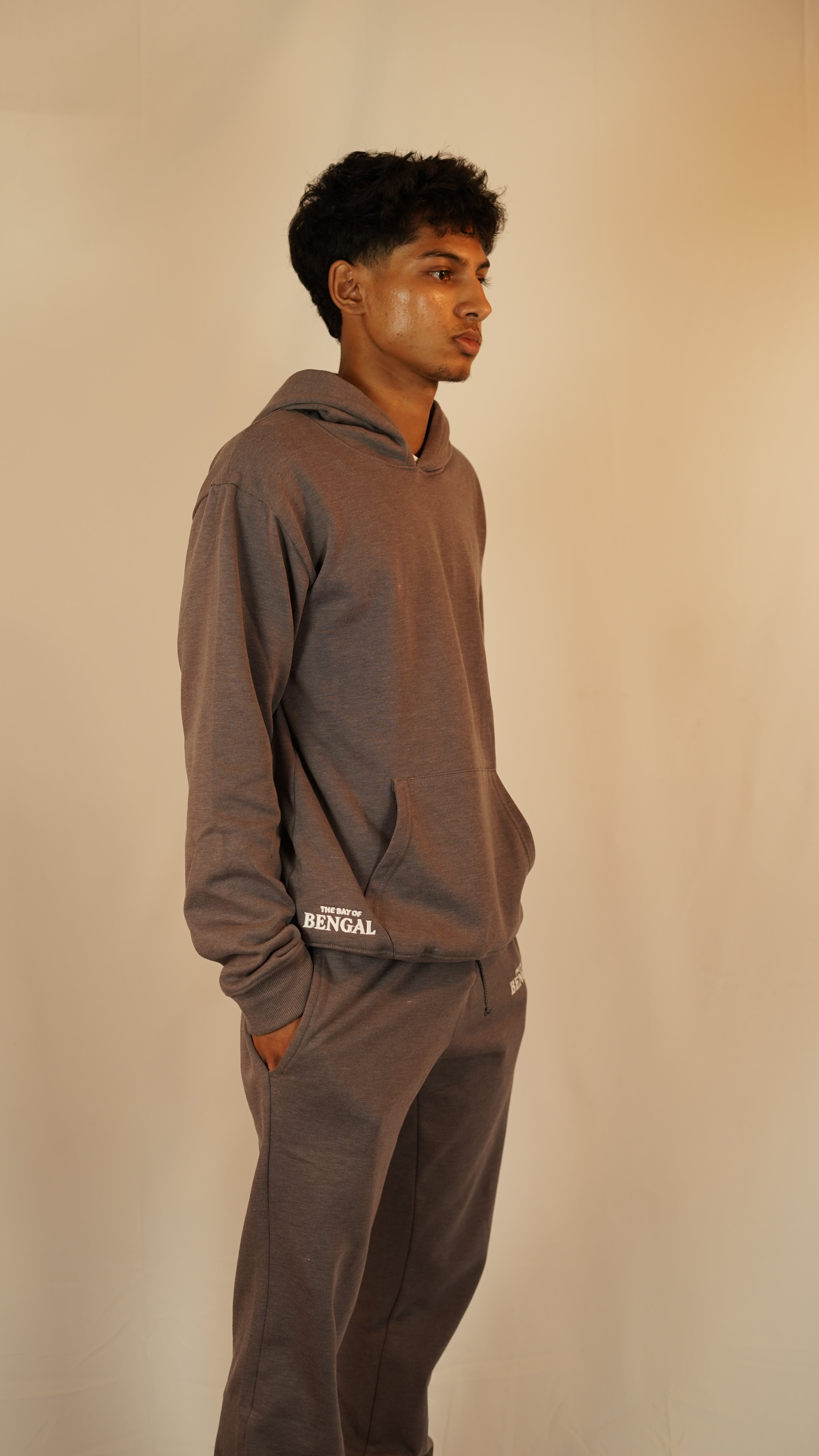 Daily Essentials Steel Gray Cropped Sweatpants