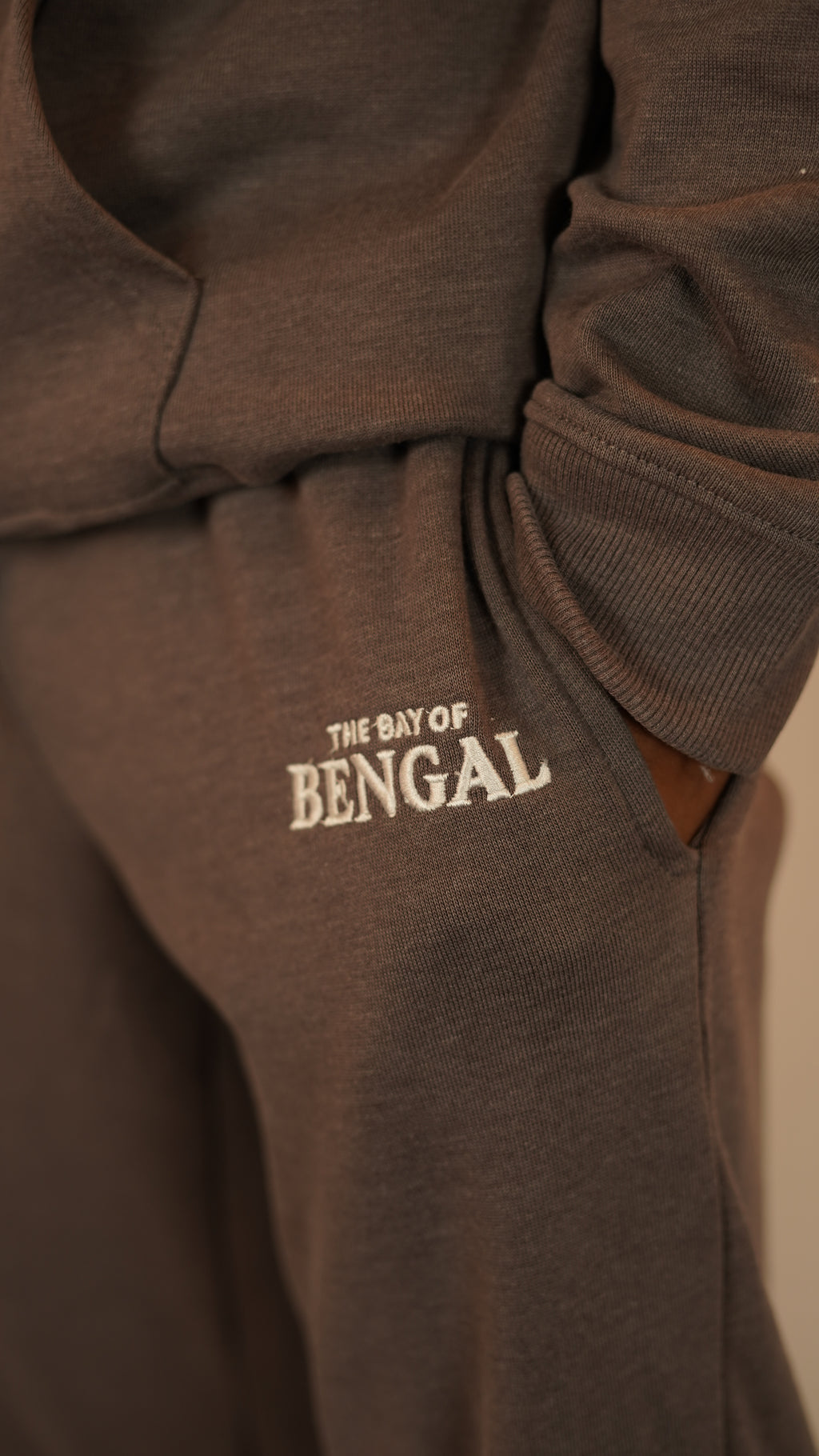 Daily Essentials Steel Gray Cropped Sweatpants